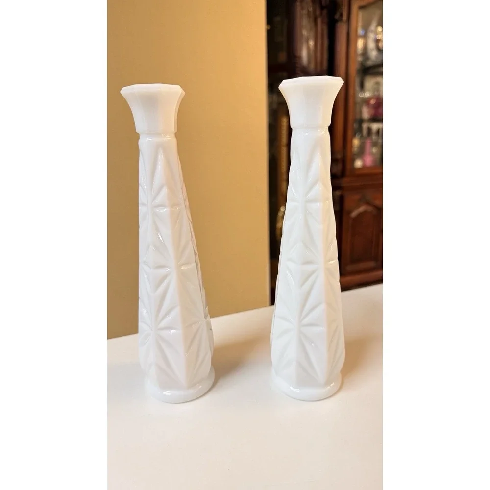 Vintage Milk Glass Bud Vases Pair 9